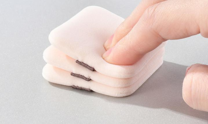 Double-Sided Flocked Powder Puff – Dry Setting Face Beauty Tool